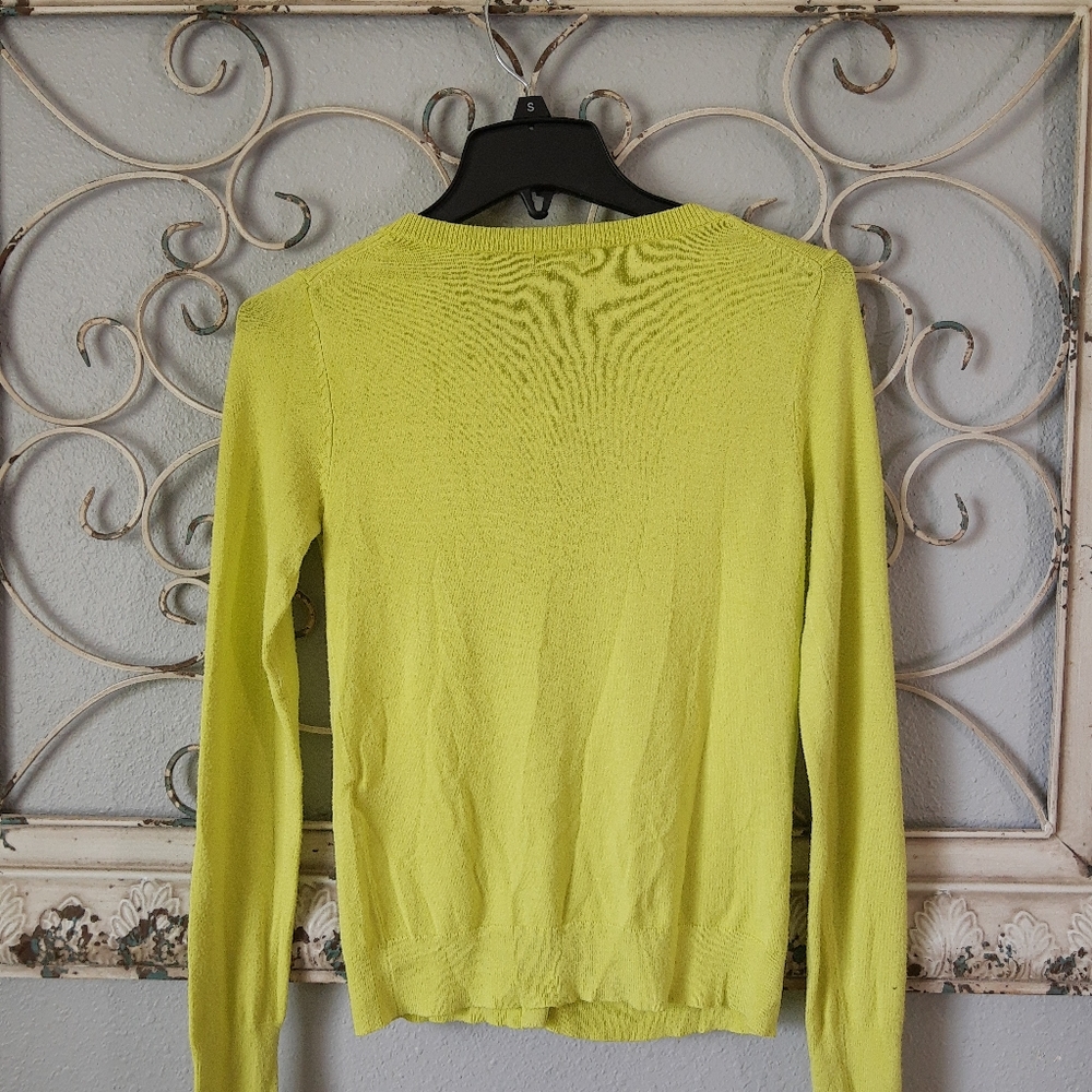 Express Top - Picture 2 of 6